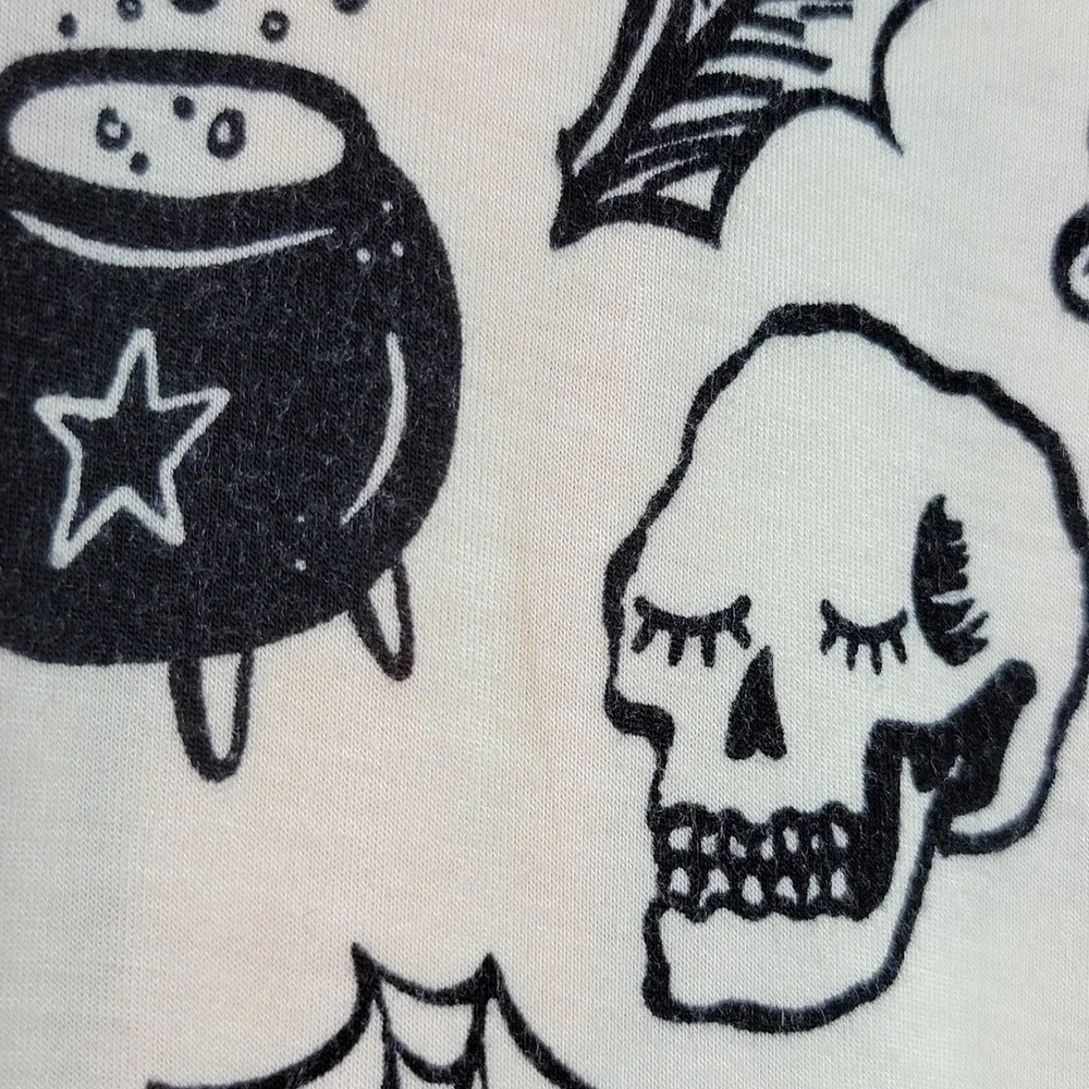 Little Sleepies Bamboo Halloween Pajamas 3-6 Months Footie Pajamas Skull Pumpkin